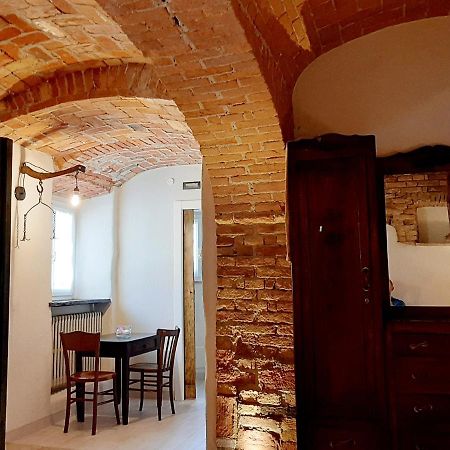 Ant Restaurant & Apartments Novello Zewnętrze zdjęcie